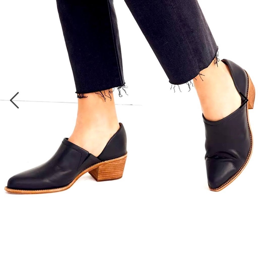 Madewell The Brady Lowcut Bootie Slip-On Black Leather Shoes Size 7.5